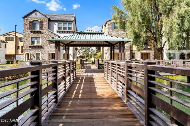 20250918204106603580000000-o