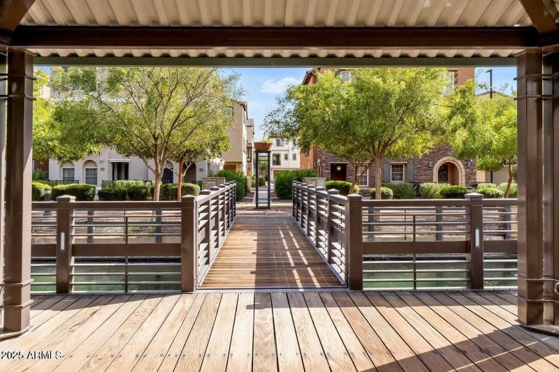 20250918204113634722000000-o