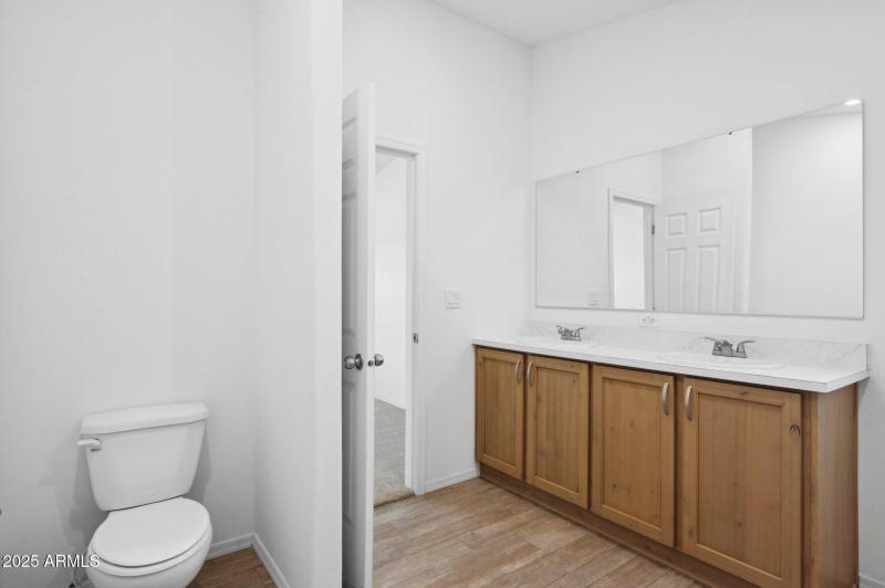 30-web-or-mls-663-n-ralston-rd