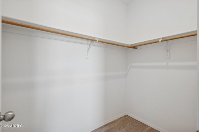 33-web-or-mls-663-n-ralston-rd