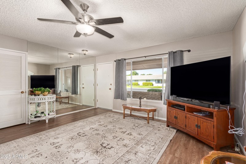 Long_Hills_Entry_Living_Area