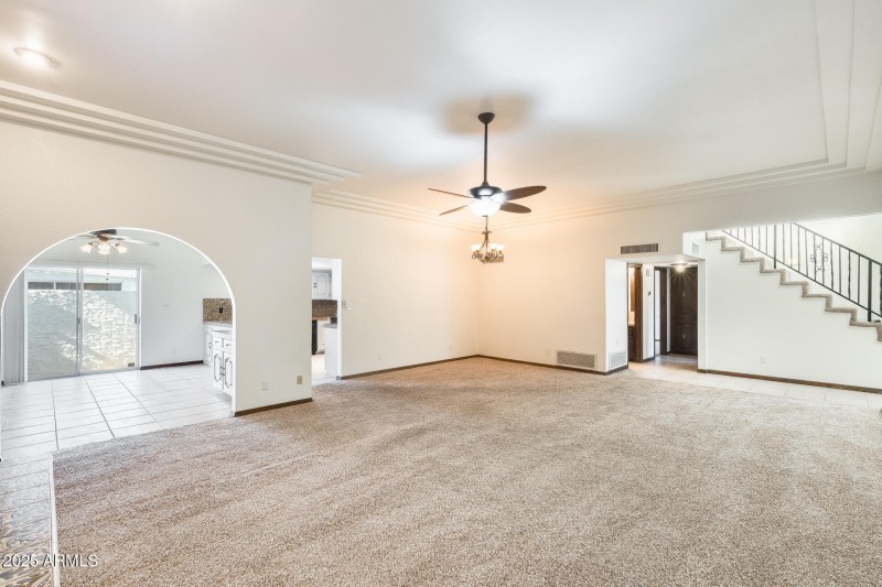 Living / Dining Area