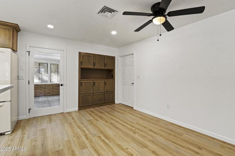 Dining space with bar area