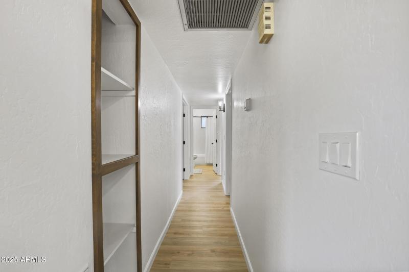 Hallway with cohesive flooring