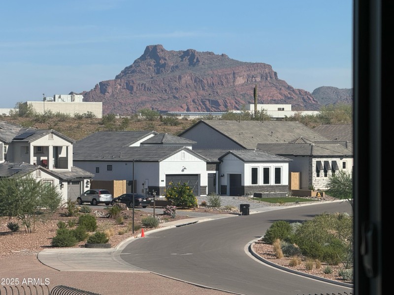 6829829E-146E-47A7-9655-7EA0D3D10C32