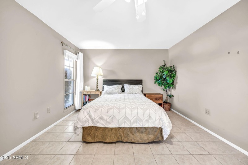 13006 W Desert Glen Dr-26