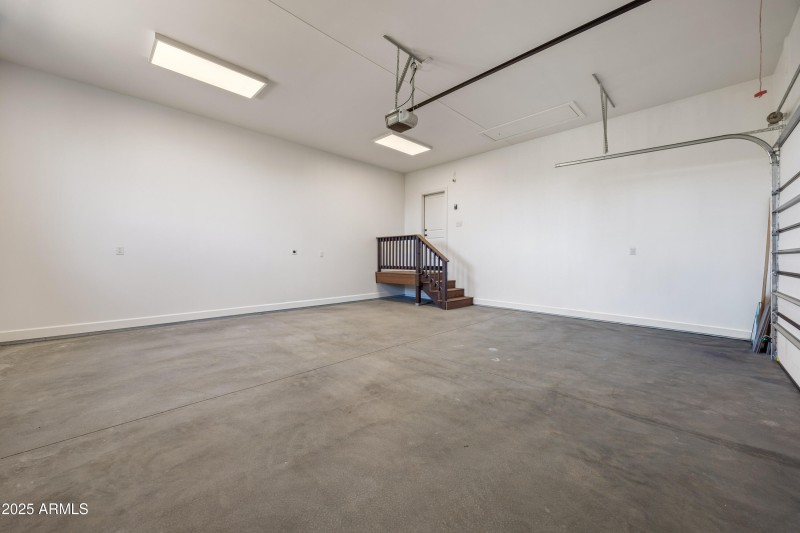 2268RoundaboutCir-HeberOvergaardAZ-36