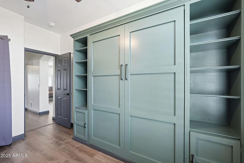 Bedroom 2 w/Murphy Bed