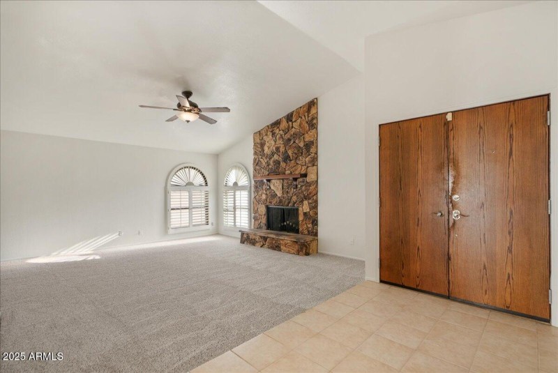 06-Entry and Living Room