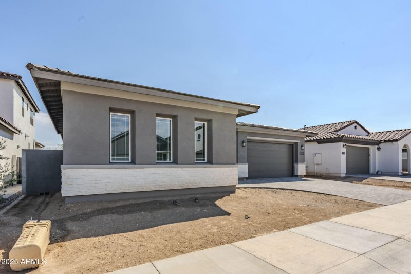 3-web-or-mls-Crawfordsville-3