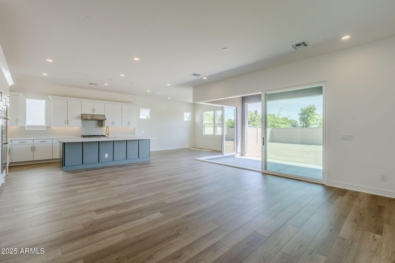 9-web-or-mls-Crawfordsville-9