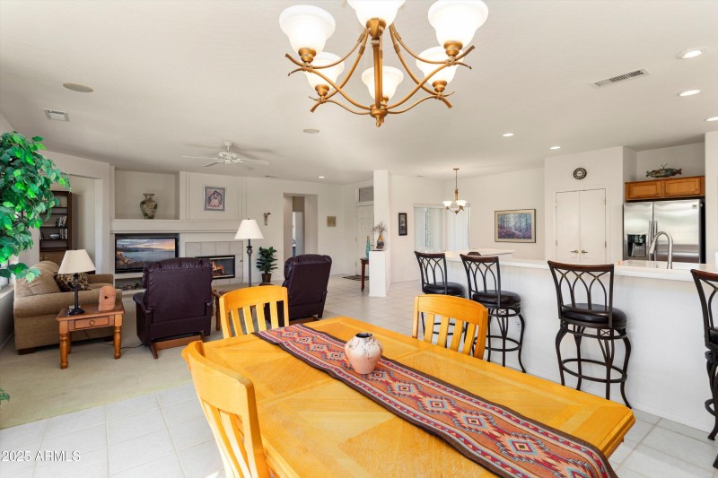 10-15237 W Pinehurst Ln