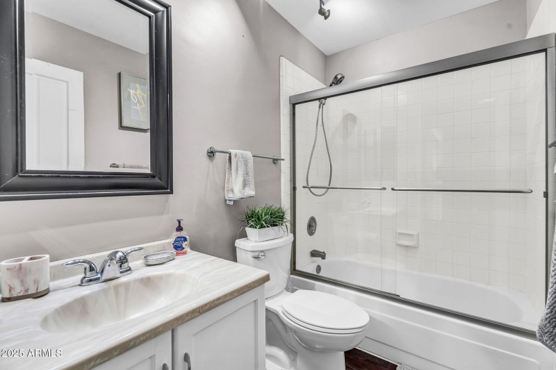 Upgraded Bathroom With Tub