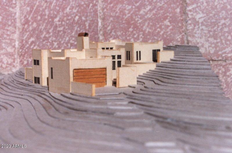 Carriage Scale Model 6