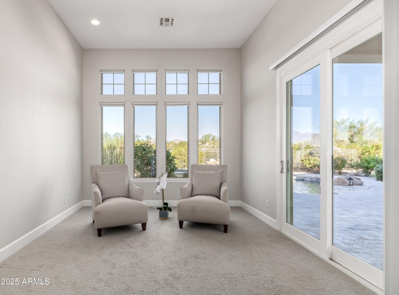 84th Ave sittting room no 27