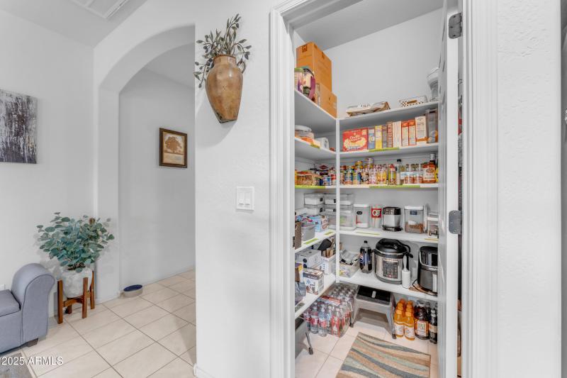 Walk In Pantry
