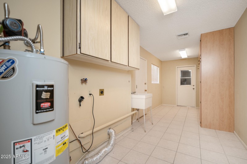 Laundry Utility Room