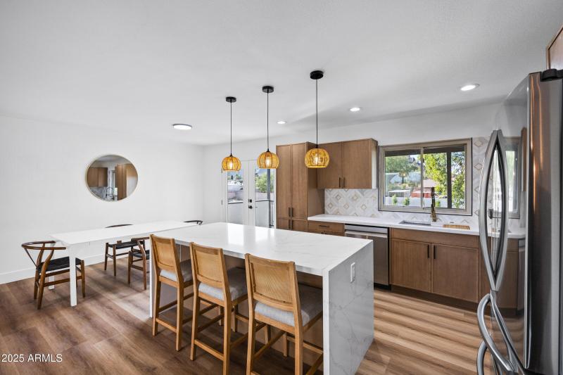 11442 N Bancroft Dr-16