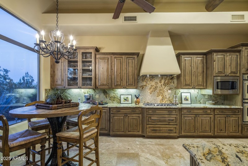 Elegant Granite & Alder Design