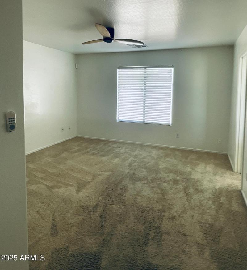 b2f95787-6c8f-42ce-9422-76ee131a0cd0