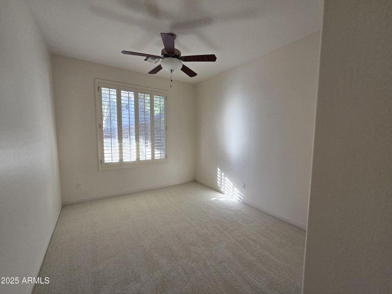 7445 E Eagle Crest 1145