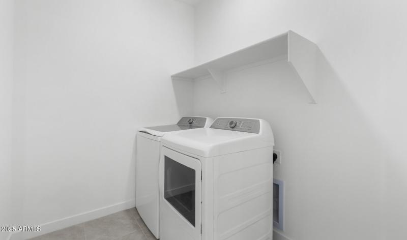 LS Lot #125 Laundry Room (Large)