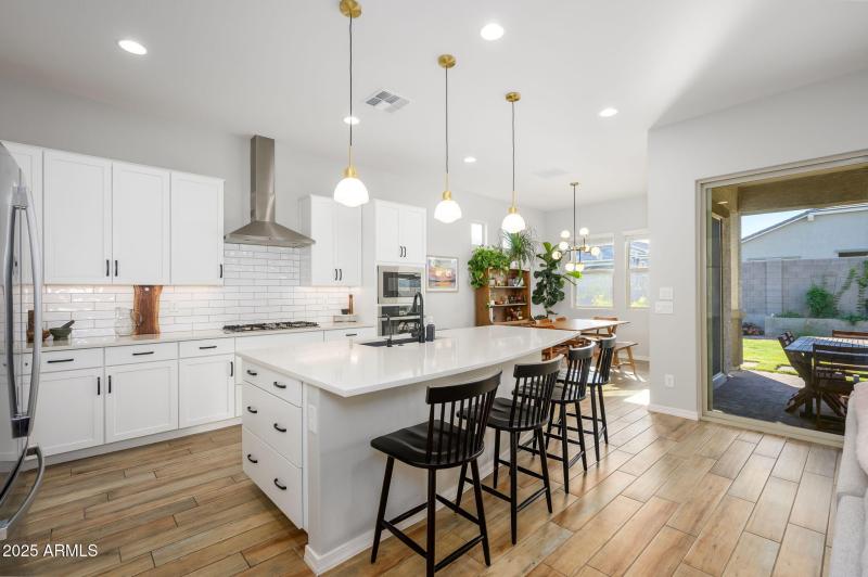 3-web-or-mls-Chevelon-11