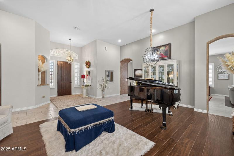 8-web-or-mls-6343 E Odessa St, Mesa-8