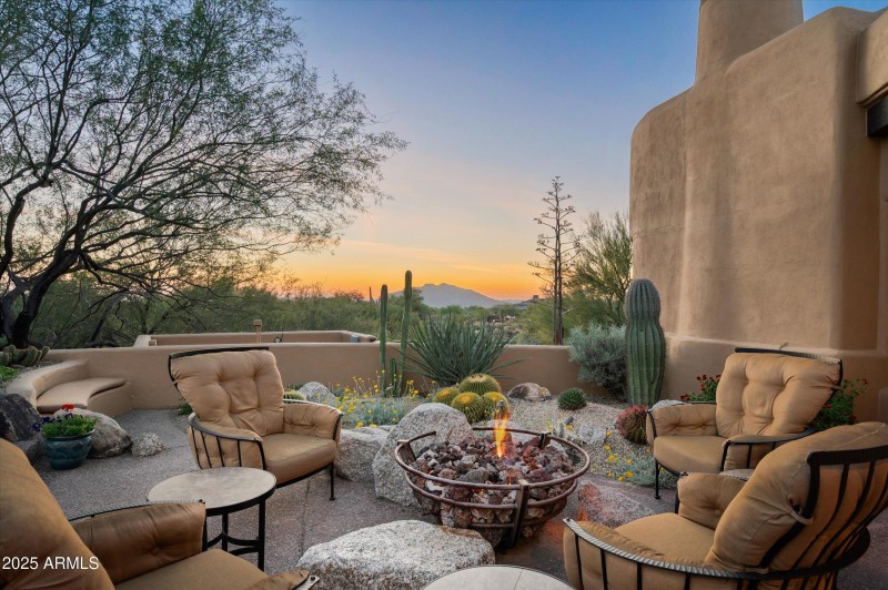 Backyard fire-pit seating