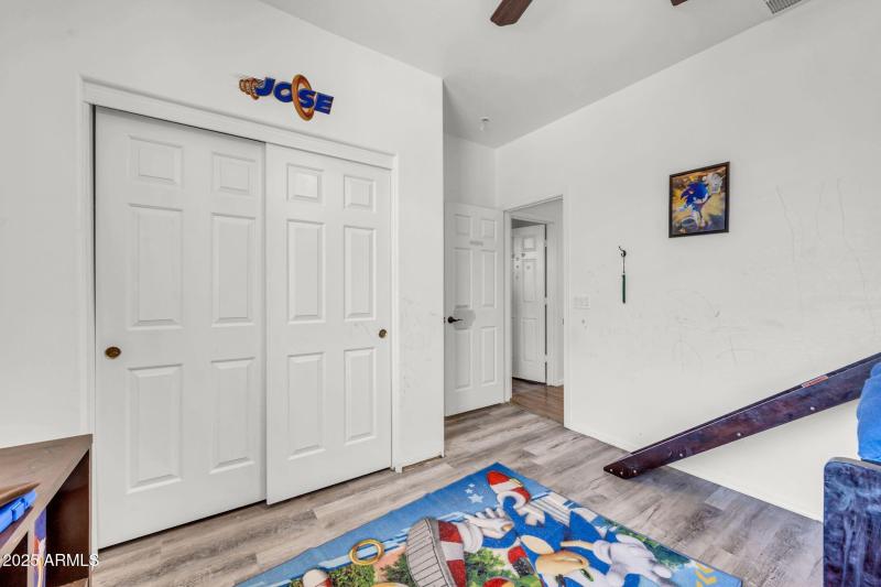 20243 N Ryans Trl-32