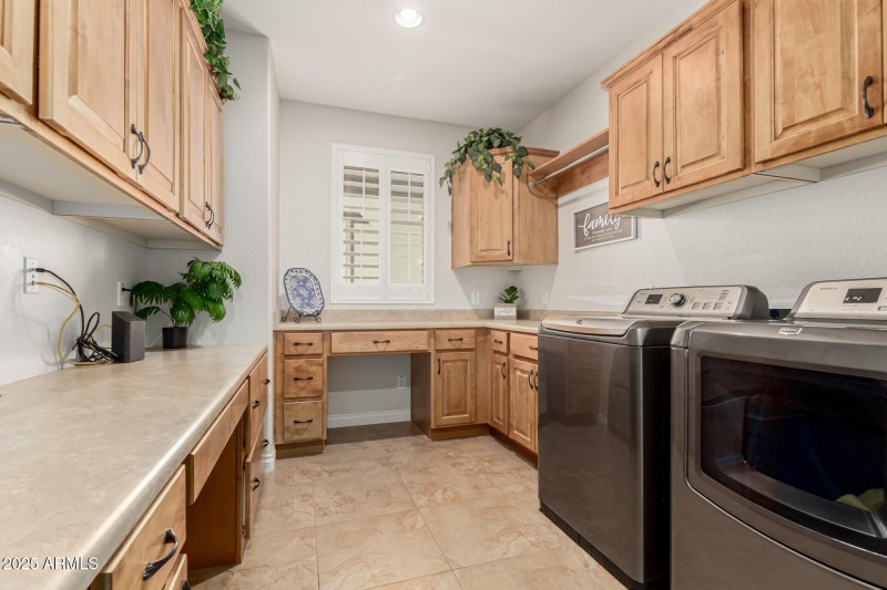 Laundry room/ smart space