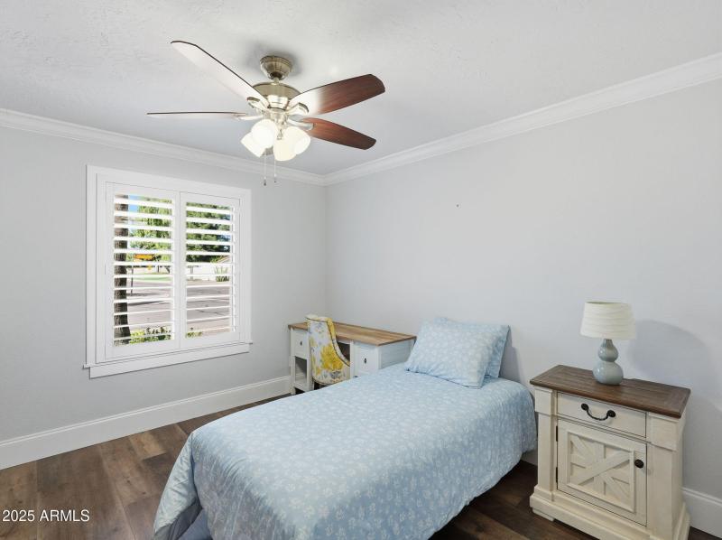 23-web-or-mls-023_ListerPros