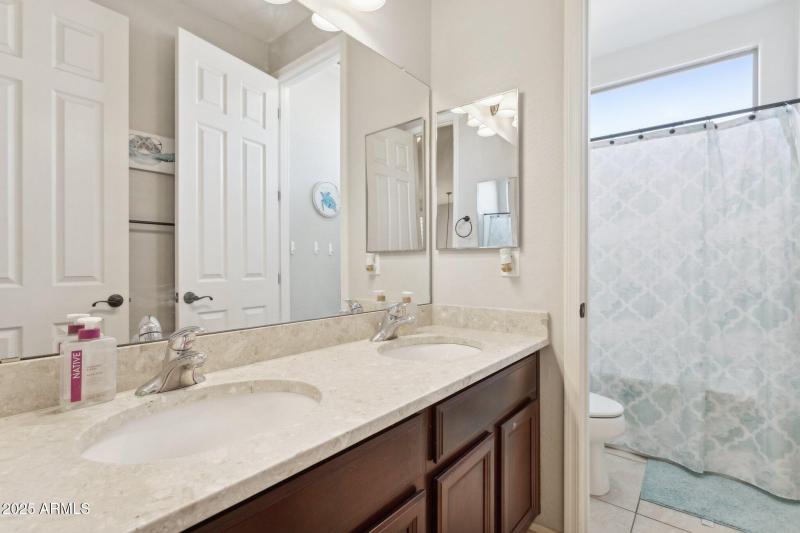 40-web-or-mls-30522-n-rebecca-ln