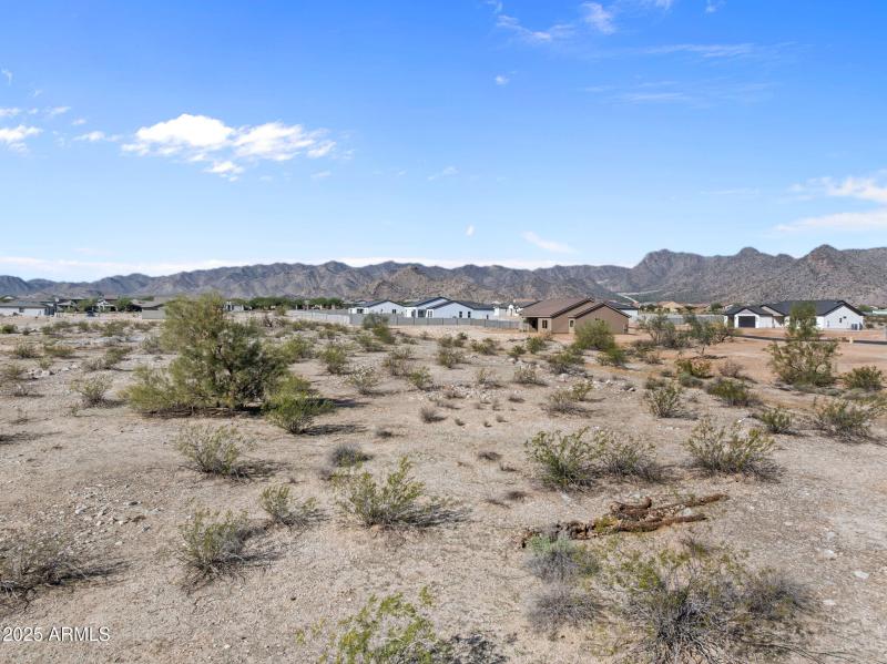 30-web-or-mls-DJI_20251110104805_0073_D