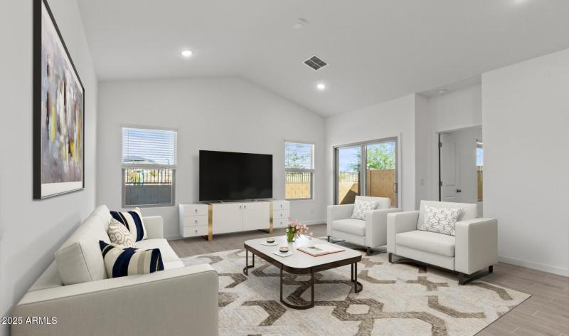 MR Lot #87 Great Room (3) (Large)