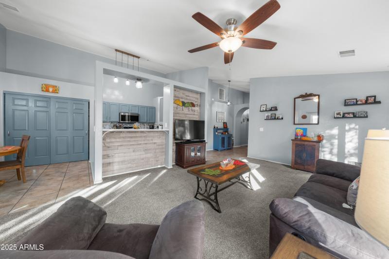 Interior - 323 Skyline Ave-3