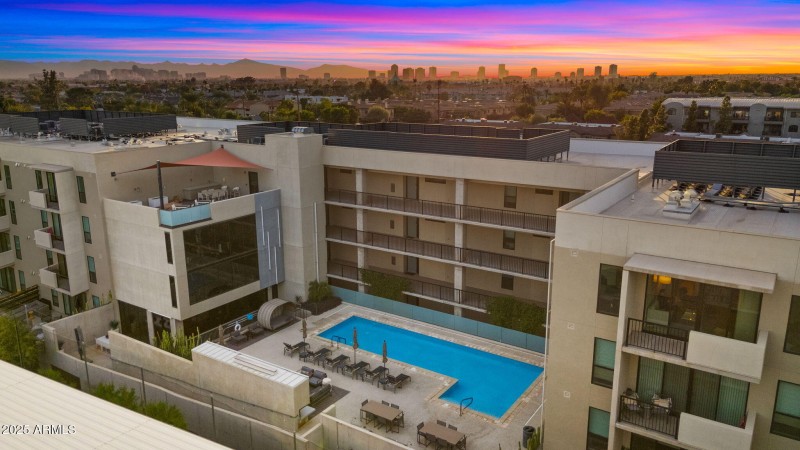 Resort Pool at Biltmore Contour