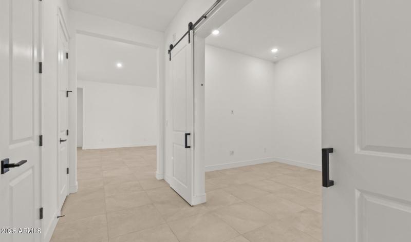 Edgewood Estates Lot #79 Foyer (Large)