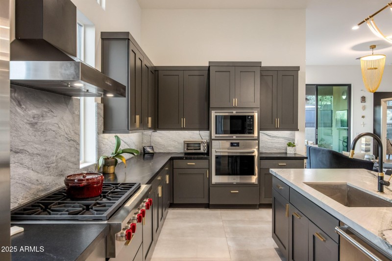 Stainless Appliances