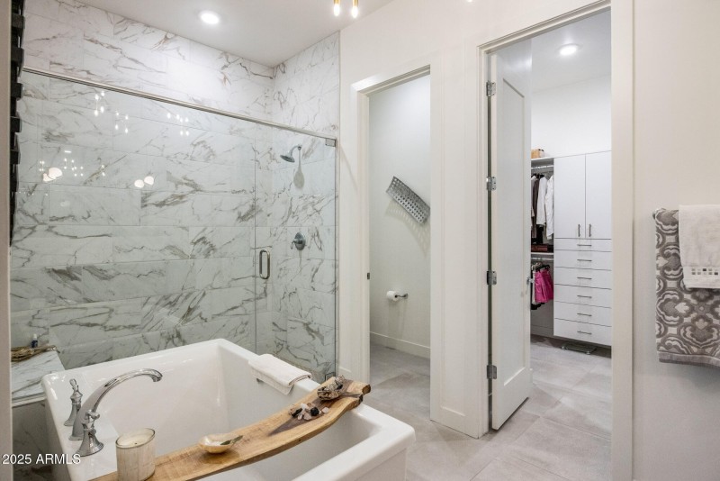 Ensuite Spa-Style Bath