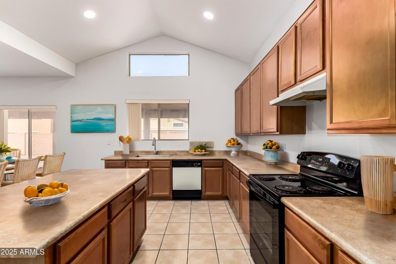 12368 W Meadowbrook - Kitchen