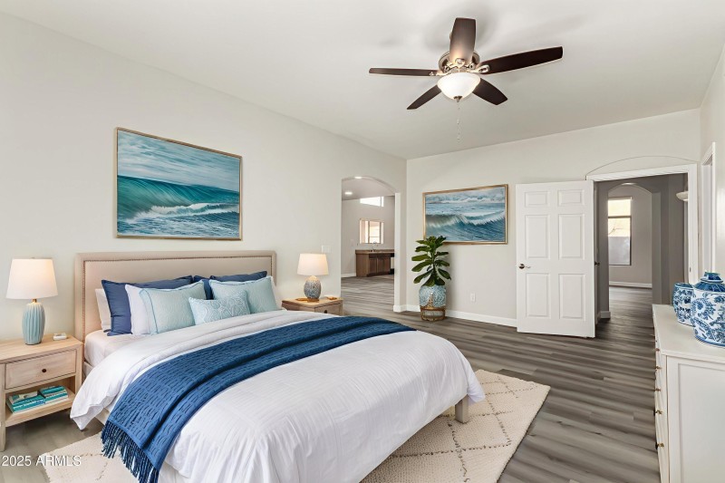 12368 W Meadowbrook - bedroom plus