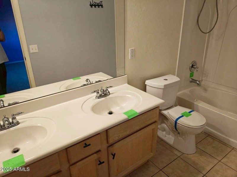 LINE_ALBUM_44944 Winter 114_251105_13