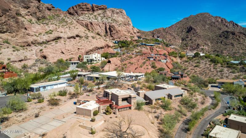 90 - Camelhead Drone