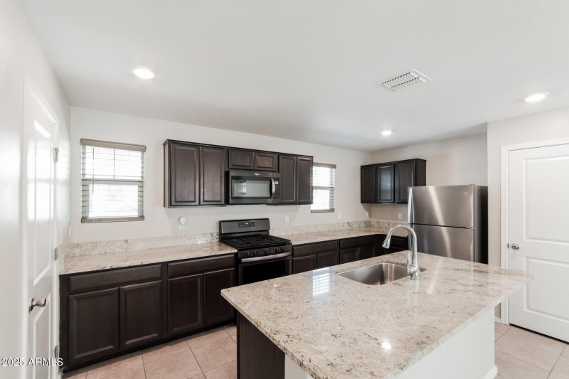 1006594.16235 W La Ventilla Way_2