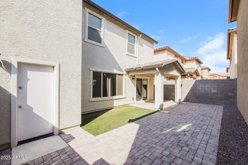 1006594.16235 W La Ventilla Way_14