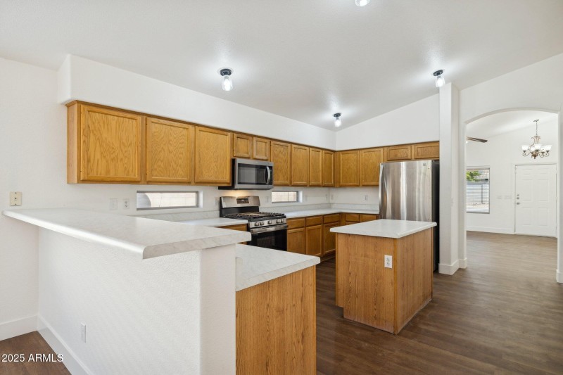 14-web-or-mls-1156-n-san-benito-dr