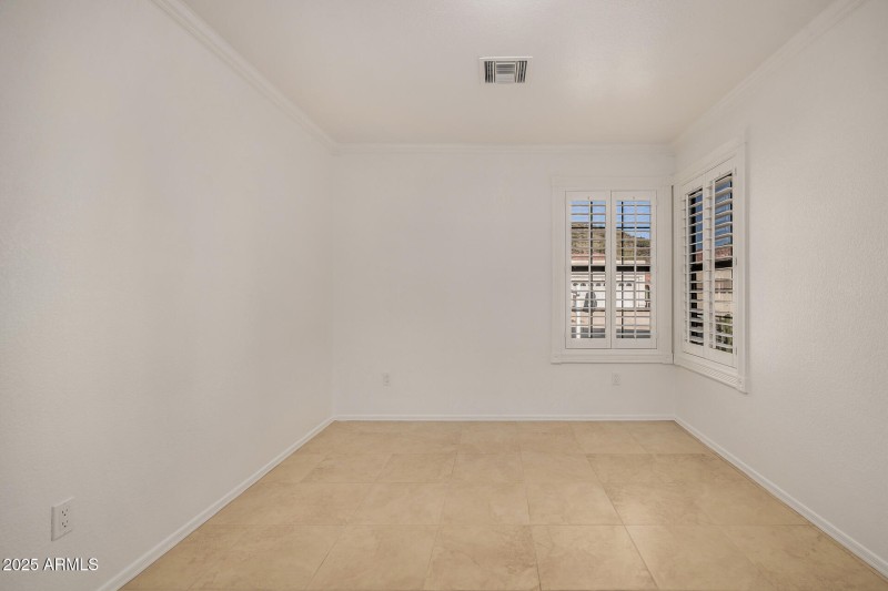 6ba7850654bda13a2366ab7fba656df1