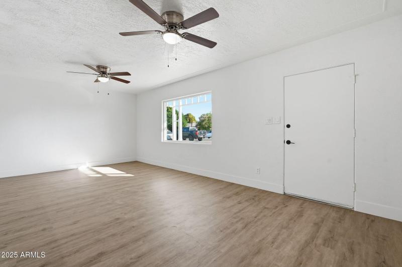 6-web-or-mls-008_ListerPros