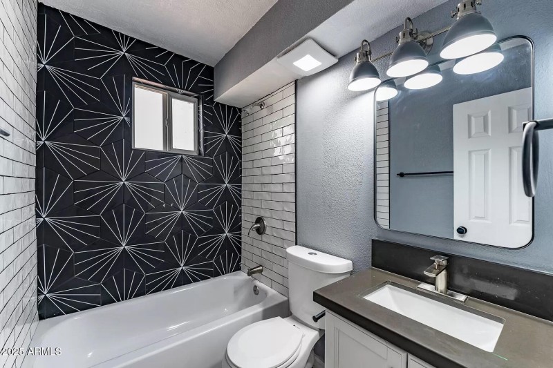 Bath Tub Shower